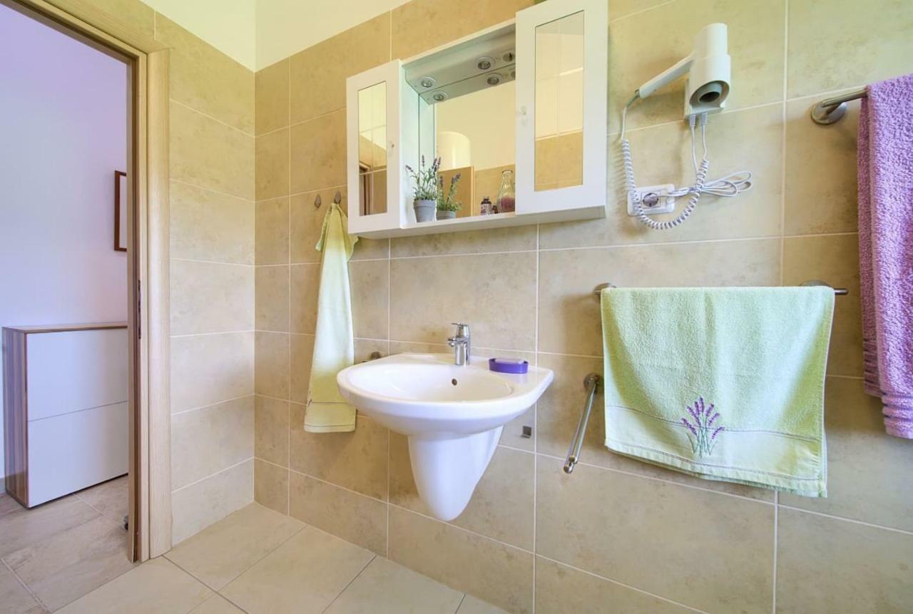 Apartament Sabina Soline (Krk)